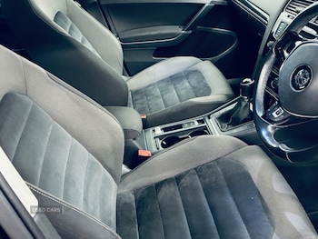 Used Volkswagen Golf 2014 for sale - 78430725: Photo