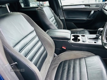 Used Volkswagen Touareg 2015 for sale - 76378247: Photo