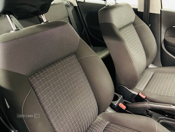 Used Volkswagen Polo 2015 for sale - 78742436: Photo