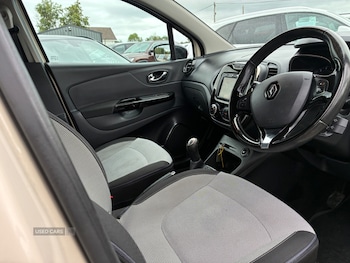 Used Renault Captur 2014 for sale - 79554171: Photo