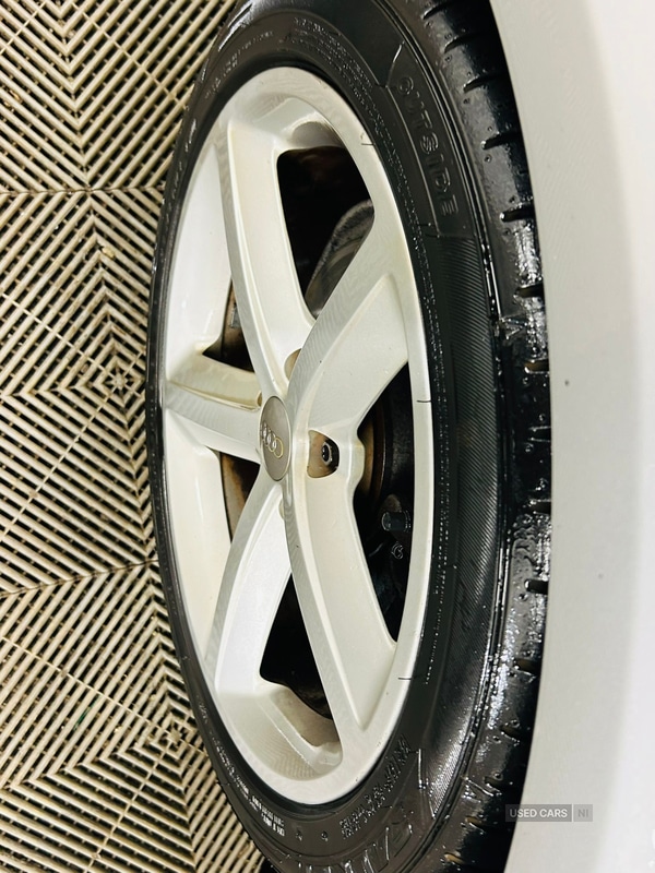 Used Audi A4 2010 for sale - 77599457: Photo 3