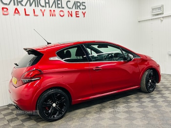 Used Peugeot 208 2015 for sale - 75520958: Photo