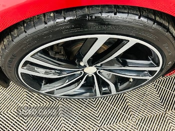 Used Jaguar XE 2017 for sale - 77684899: Photo