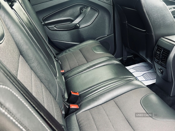 Used Ford Kuga 2015 for sale - 76061330: Photo 3