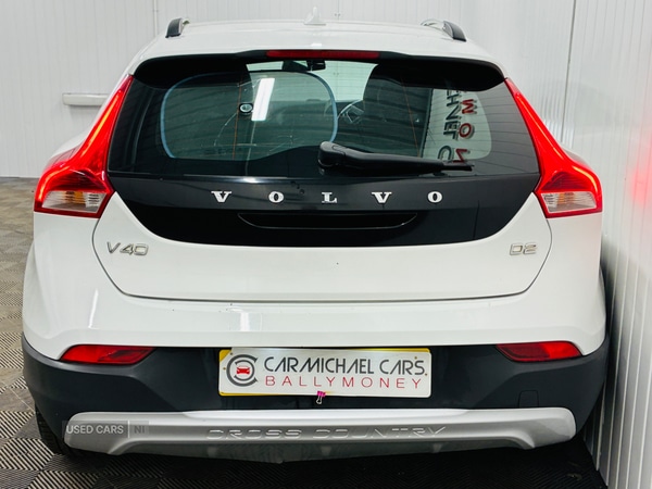 Used Volvo V40 2014 for sale - 77825508: Photo 6