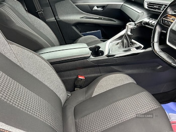 Used Peugeot 3008 2019 for sale - 76500487: Photo