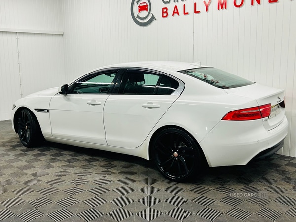 Used Jaguar XE 2015 for sale - 76646702: Photo 3