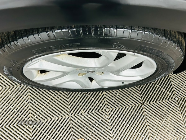 Used Renault Captur 2015 for sale - 77426577: Photo 3