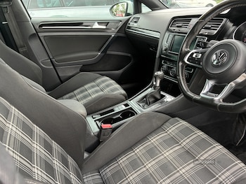 Used Volkswagen Golf 2016 for sale - 79465813: Photo
