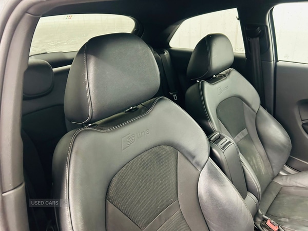 Used Audi A1 2015 for sale - 76965828: Photo 2