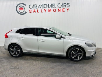 Used Volvo V40 2014 for sale - 79602848: Photo