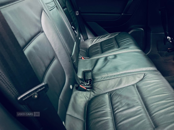 Used Volkswagen Touareg 2016 for sale - 77426824: Photo 4