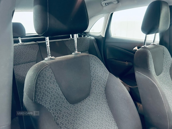 Used Vauxhall Crossland X 2018 for sale - 77030300: Photo 4