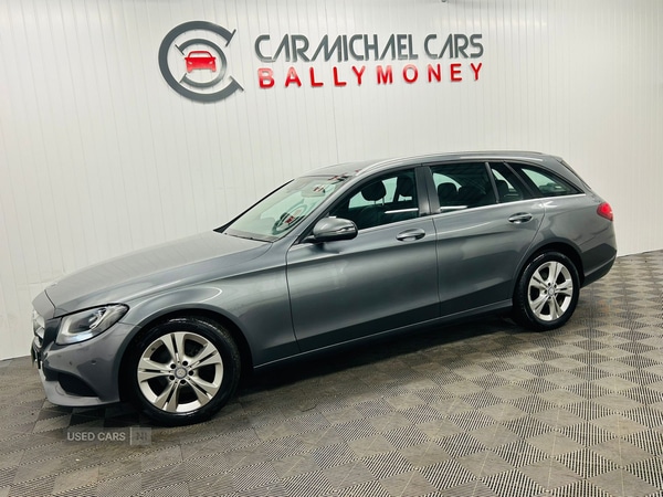 Used Mercedes-Benz C Class 2017 for sale - 76667608: Photo 1
