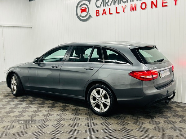 Used Mercedes-Benz C Class 2017 for sale - 76667608: Photo 4