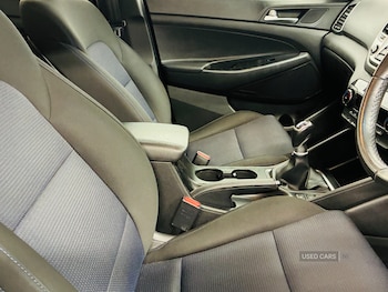 Used Hyundai TUCSON 2018 for sale - 78753266: Photo