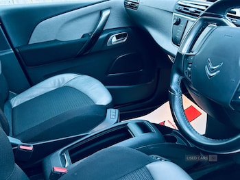 Used Citroen C4 Picasso 2017 for sale - 77082233: Photo