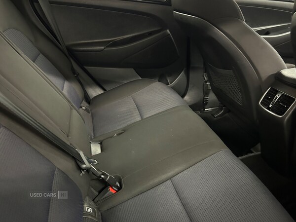 Used Hyundai TUCSON 2015 for sale - 75979292: Photo 3