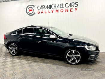 2013 - D4 [163] R DESIGN Lux Nav 4dr