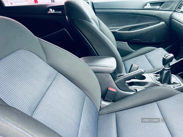 Used Hyundai TUCSON 2016 for sale - 76338121: Photo 2