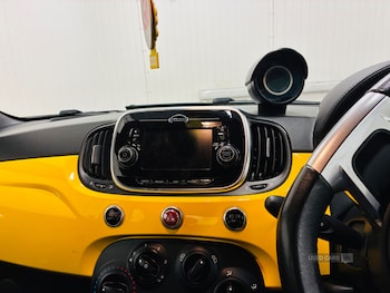 Used Abarth 595 2018 for sale - 79318012: Photo