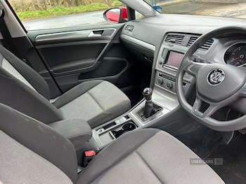 Used Volkswagen Golf 2015 for sale - 77067331: Photo