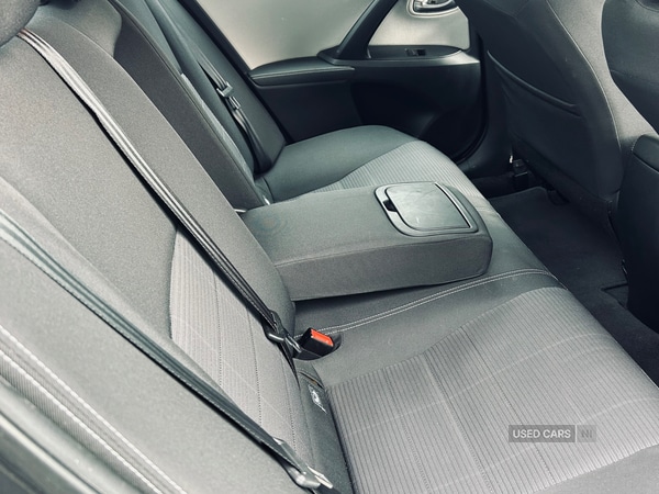 Used Toyota Avensis 2015 for sale - 76216038: Photo 3