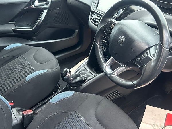 Used Peugeot 208 2015 for sale - 76856118: Photo 2