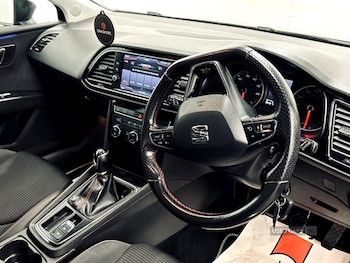 Used SEAT Leon 2018 for sale - 77092012: Photo