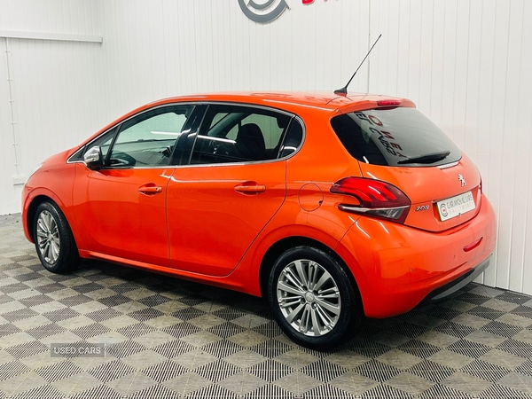 Used Peugeot 208 2017 for sale - 76715995: Photo 6