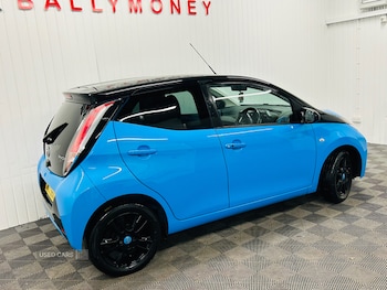 Used Toyota AYGO 2015 for sale - 76433596: Photo