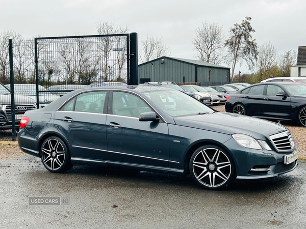 Used Mercedes-Benz E Class 2012 for sale - 76551460: Photo 1
