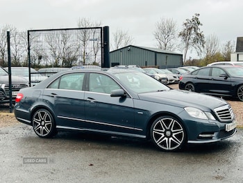 Used Mercedes-Benz E Class 2012 for sale - 76551460: Photo