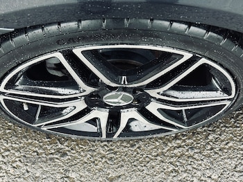 Used Mercedes-Benz E Class 2012 for sale - 76551460: Photo