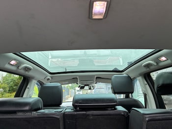 Used Land Rover Discovery Sport 2015 for sale - 78890385: Photo