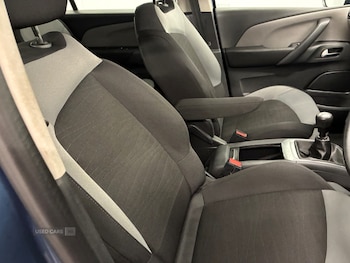 Used Citroen Grand C4 Picasso 2016 for sale - 79534091: Photo