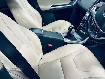 Used Volvo XC60 2016 for sale - 79577960: Photo
