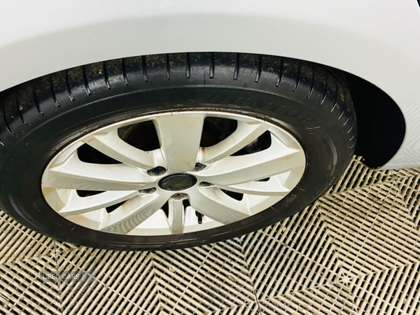 Used Volkswagen Golf 2012 for sale - 77794543: Photo 3