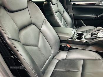 Used Porsche Cayenne 2014 for sale - 75928703: Photo