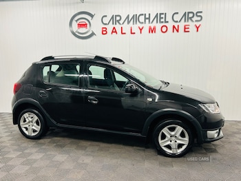 Used Dacia Sandero Stepway 2015 for sale - 76486284: Photo