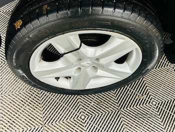 Used Dacia Sandero Stepway 2015 for sale - 76486284: Photo