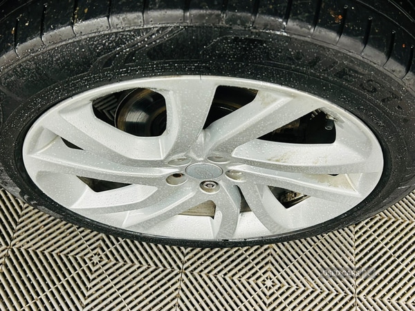 Used Land Rover Discovery Sport 2016 for sale - 76634409: Photo 8