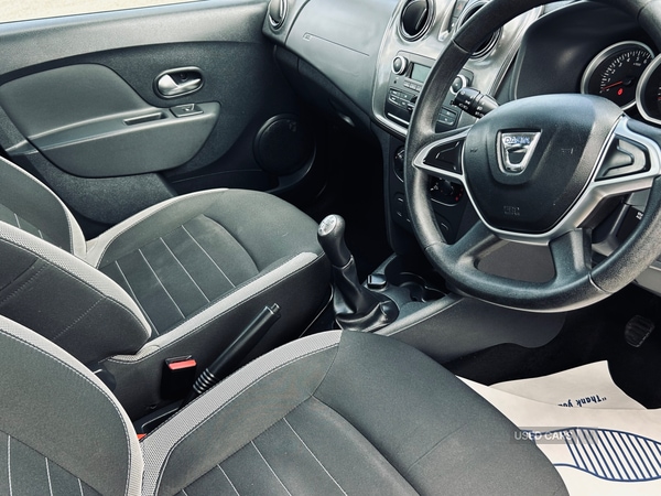 Used Dacia Sandero Stepway 2017 for sale - 77041492: Photo 2