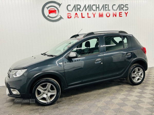 Used Dacia Sandero Stepway 2017 for sale - 77041492: Photo 8