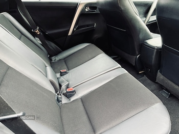 Used Toyota RAV4 2017 for sale - 78101719: Photo