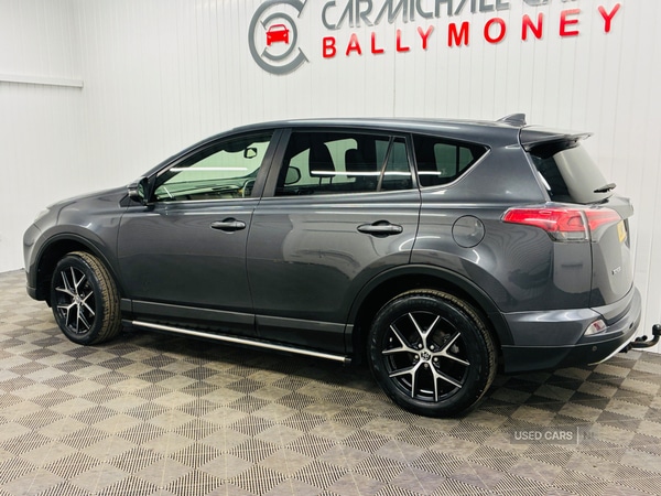 Used Toyota RAV4 2017 for sale - 78101719: Photo 6