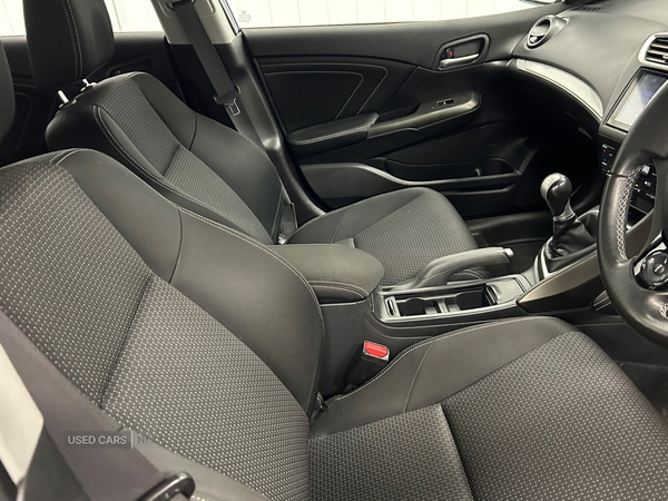 Used Honda Civic 2015 for sale - 76759947: Photo 2