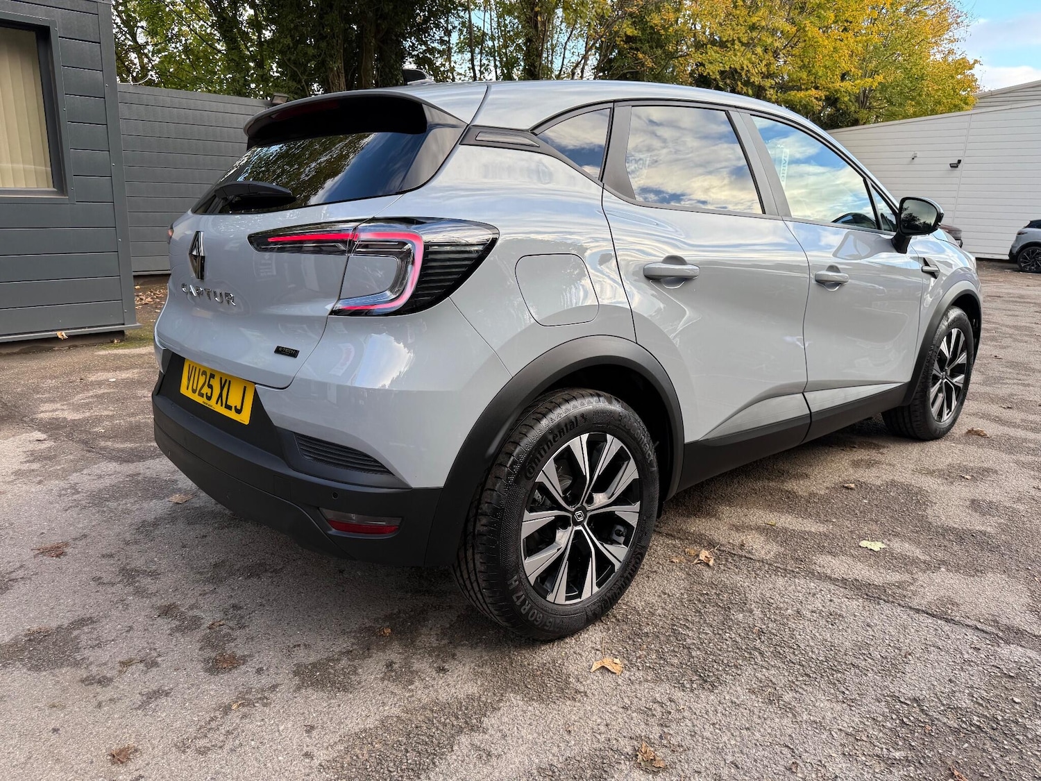 Used Renault Captur 2025 for sale - 76336266: Photo 10