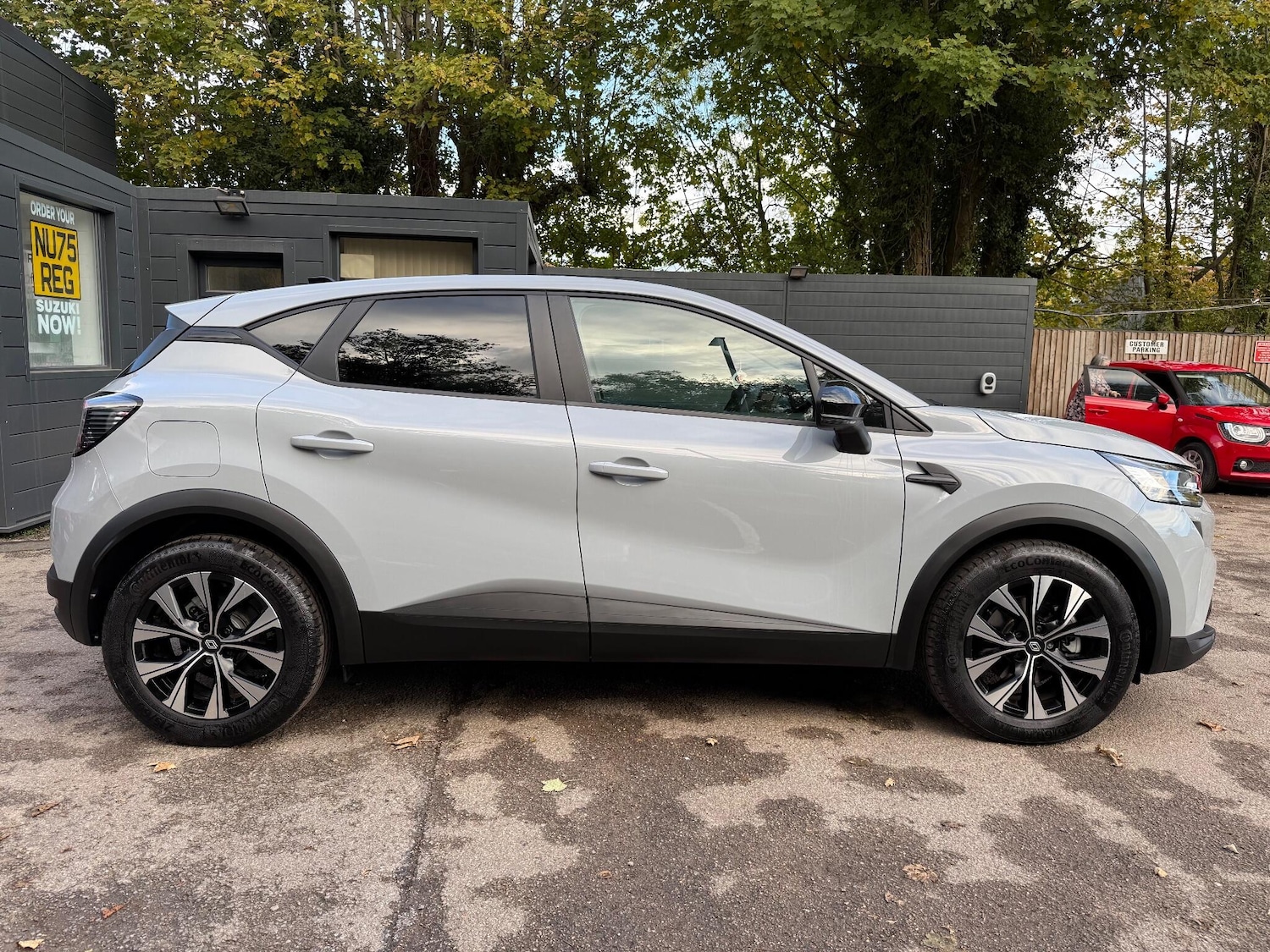 Used Renault Captur 2025 for sale - 76336266: Photo 9