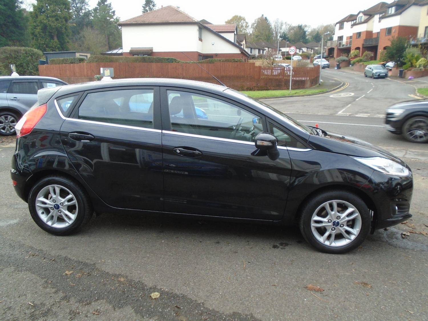 Used Ford Fiesta 2015 for sale - 76715050: Photo 15